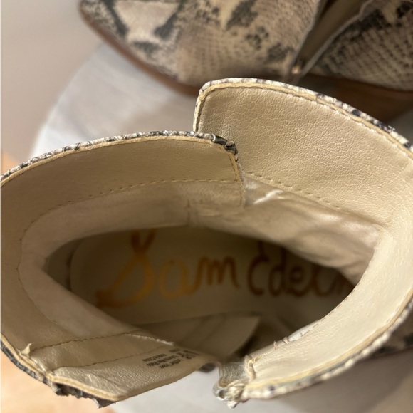 Size 6 Sam Edelman snake skin print leather western booties - Picture 7 of 8